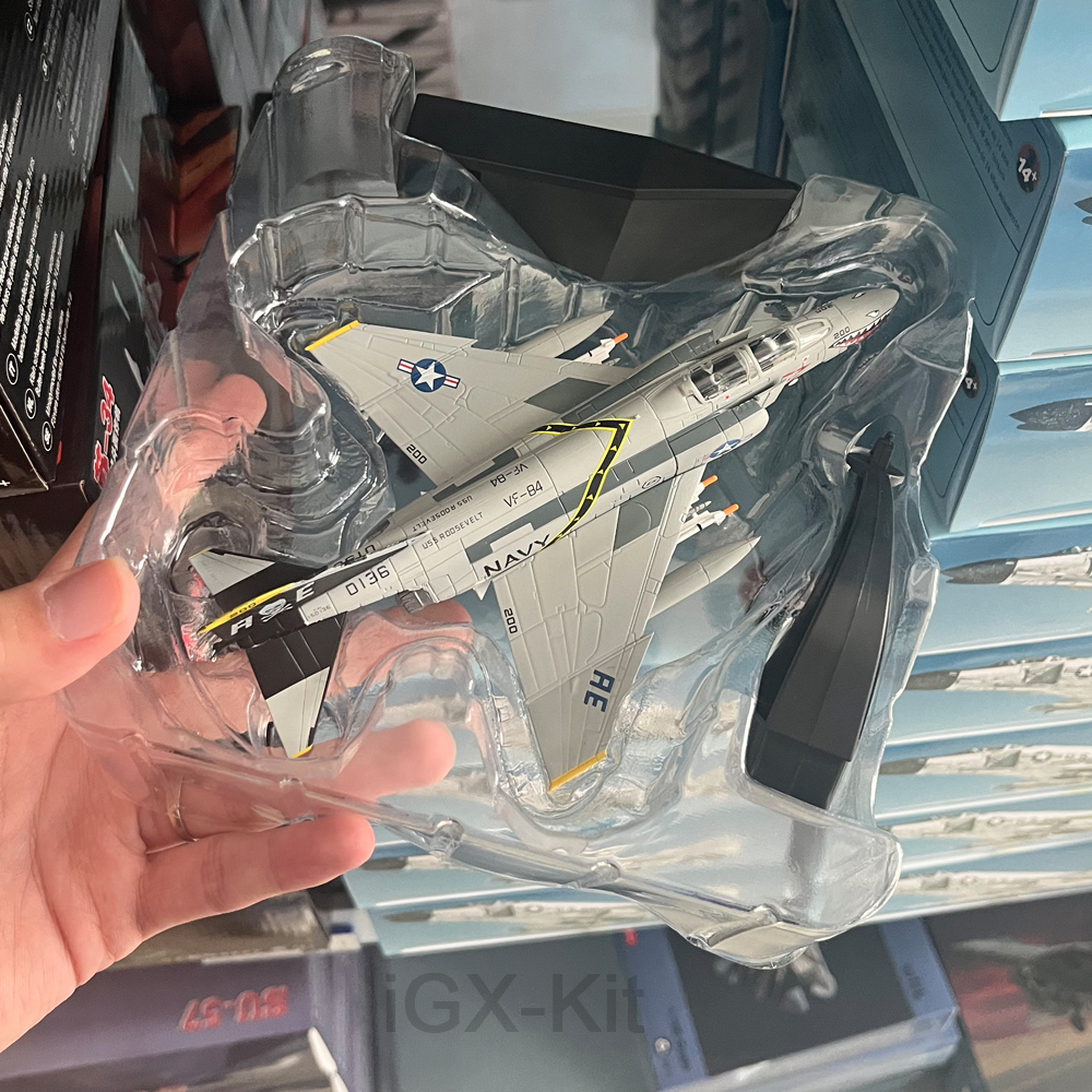 Model Kit Planes - 1:100 Scale US F4C F-4 Phantom