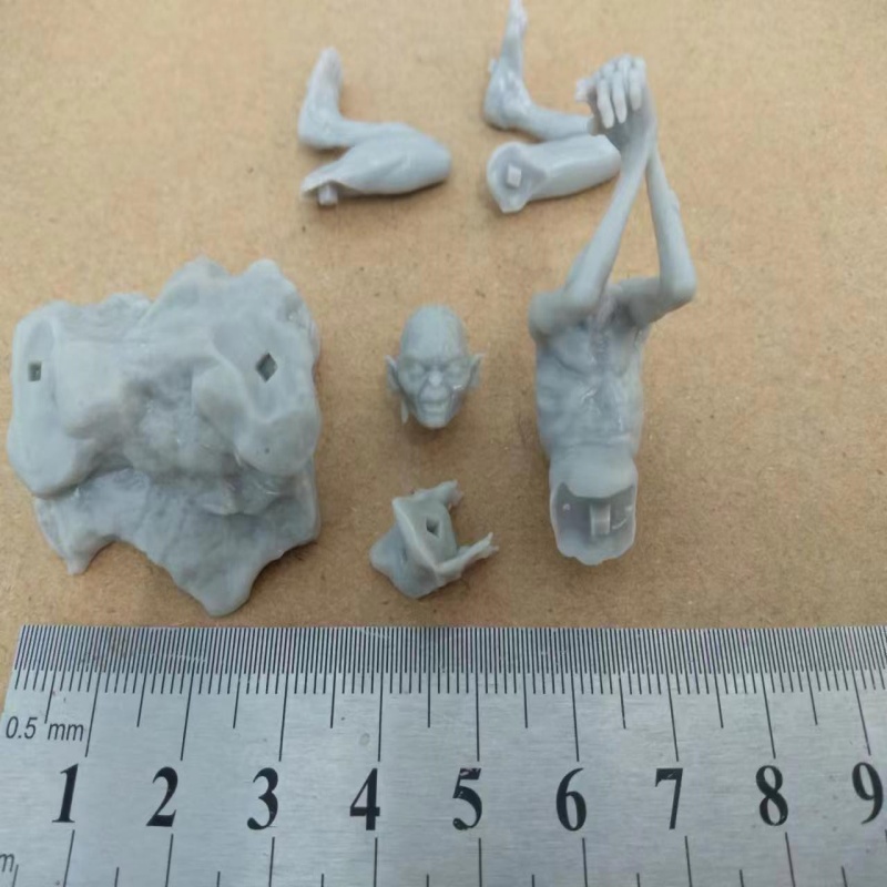 1/24 Scale Resin Figure Dwarf  - Model Kit Reshiram のレビューと価格