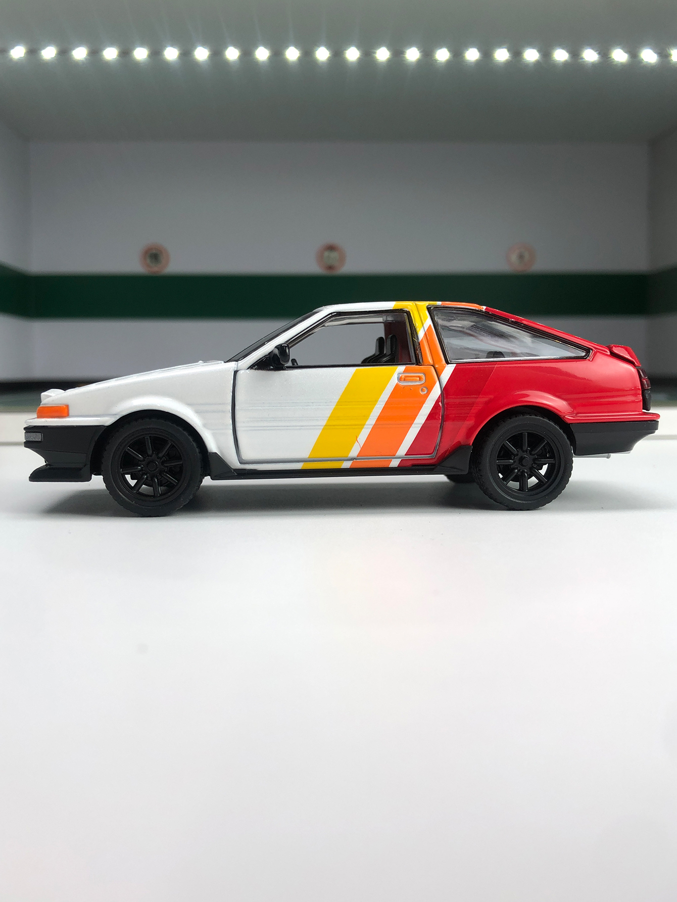 1: 37 simulation zinc alloy To - Model Kit Toy のレビューと価格