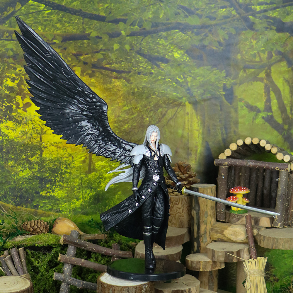 AA Final Fantasy Sephiroth Ang - Model Kit Final Fantasy のレビューと価格