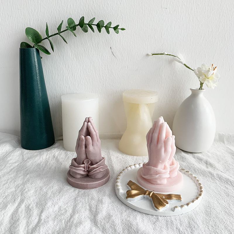 Prayer Hands Silicone Candle M - Model Kit Cement のレビューと価格