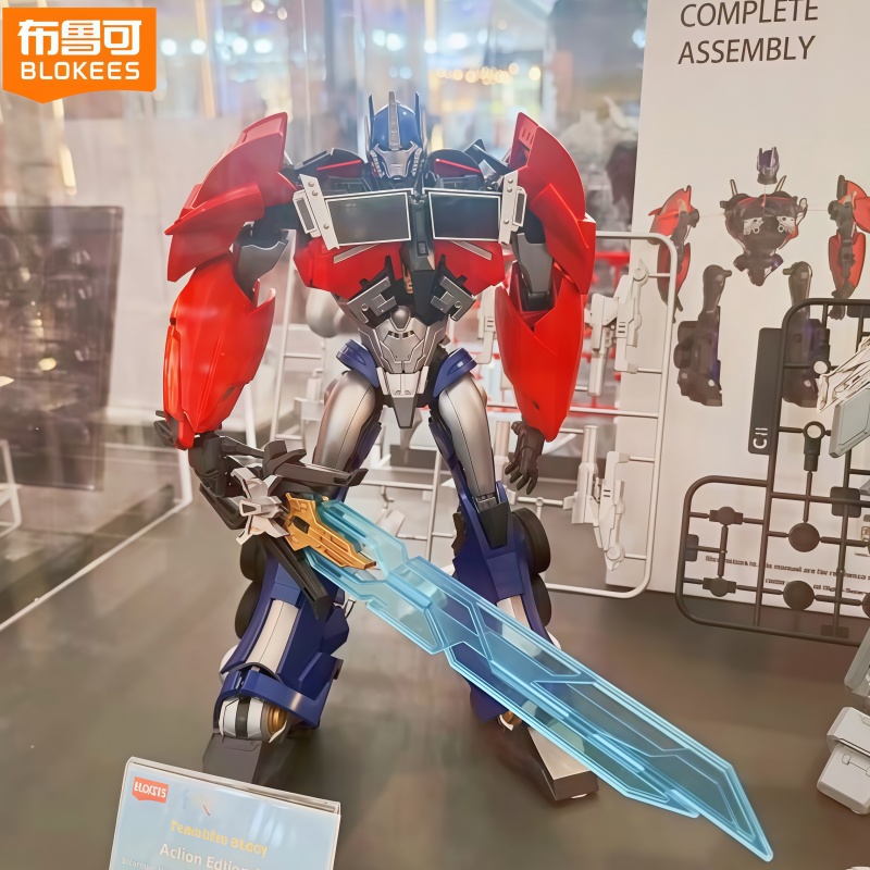 Blokees Transformers Optimus P - Model Kit Transformers Blokees のレビューと価格
