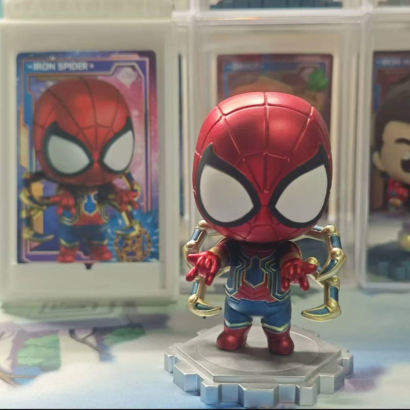 HotToys Cosbi Marvel Avengers  - Model Kit Box のレビューと価格