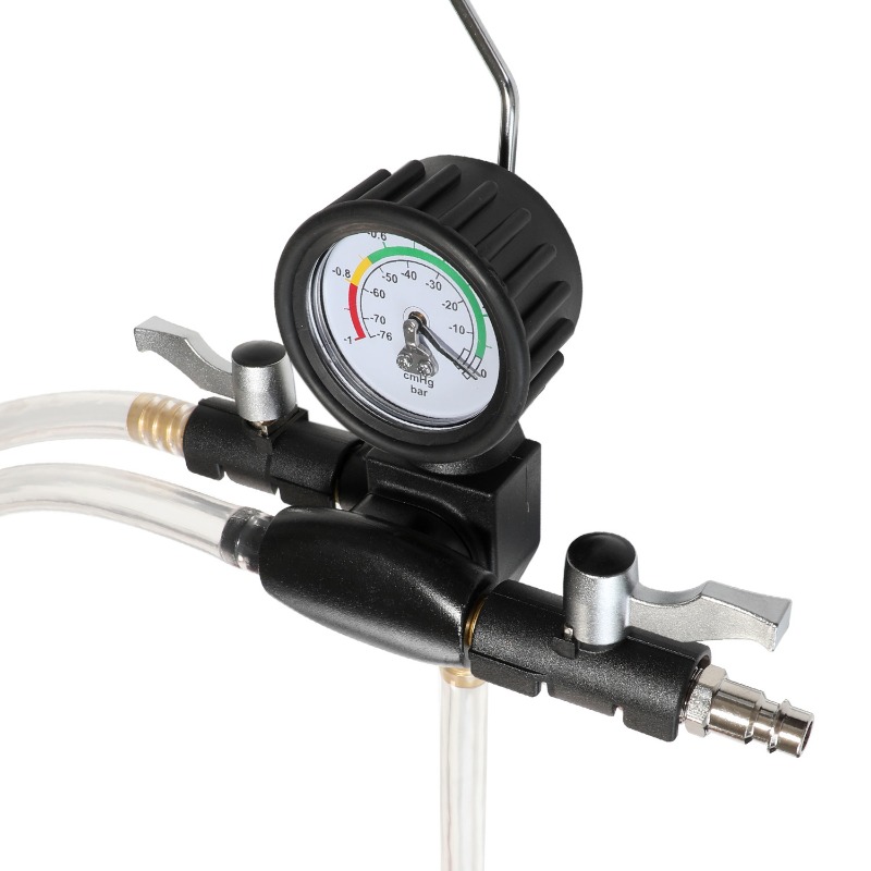 Radiator Vacuum Coolant Refill - Model Kit Toy のレビューと価格