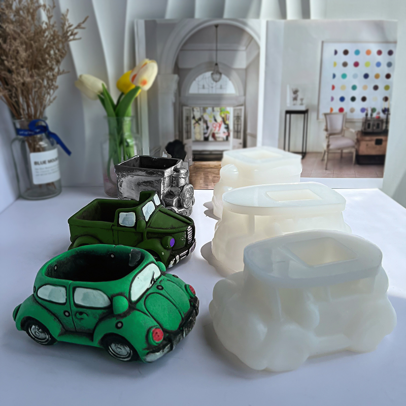 Mini Car Silicone Candle Mold  - Model Kit Cement のレビューと価格