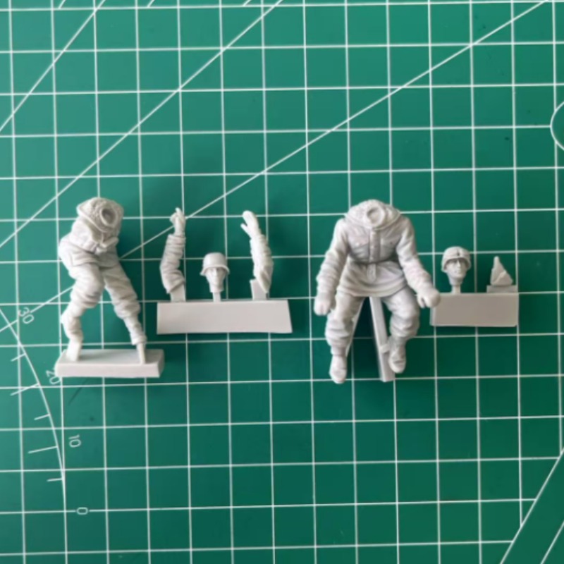 1/35 Scale Resin Figure Assemb - Model Kit Reshiram のレビューと価格