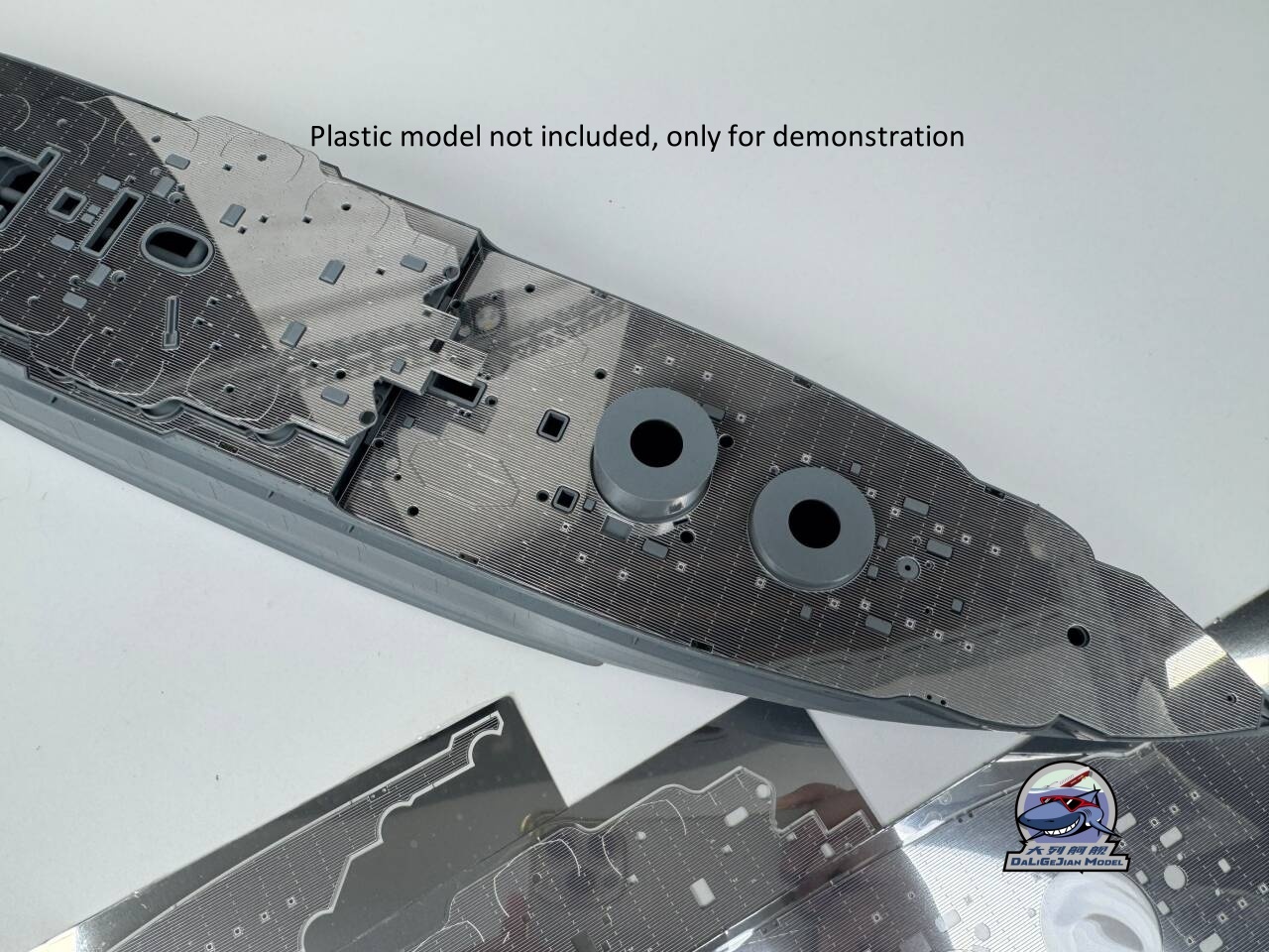 1/350 Scale Metal Deck for CY1 - Model Kit Uss Arizona のレビューと価格