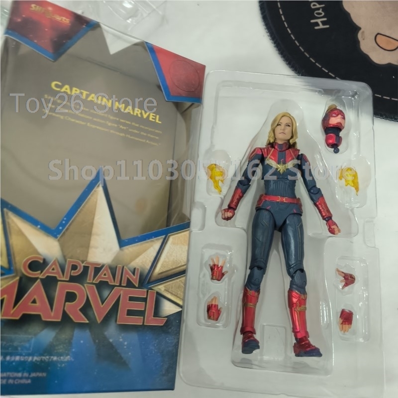 SHF Marvel Captain Movie Marve - Model Kit Final Fantasy のレビューと価格