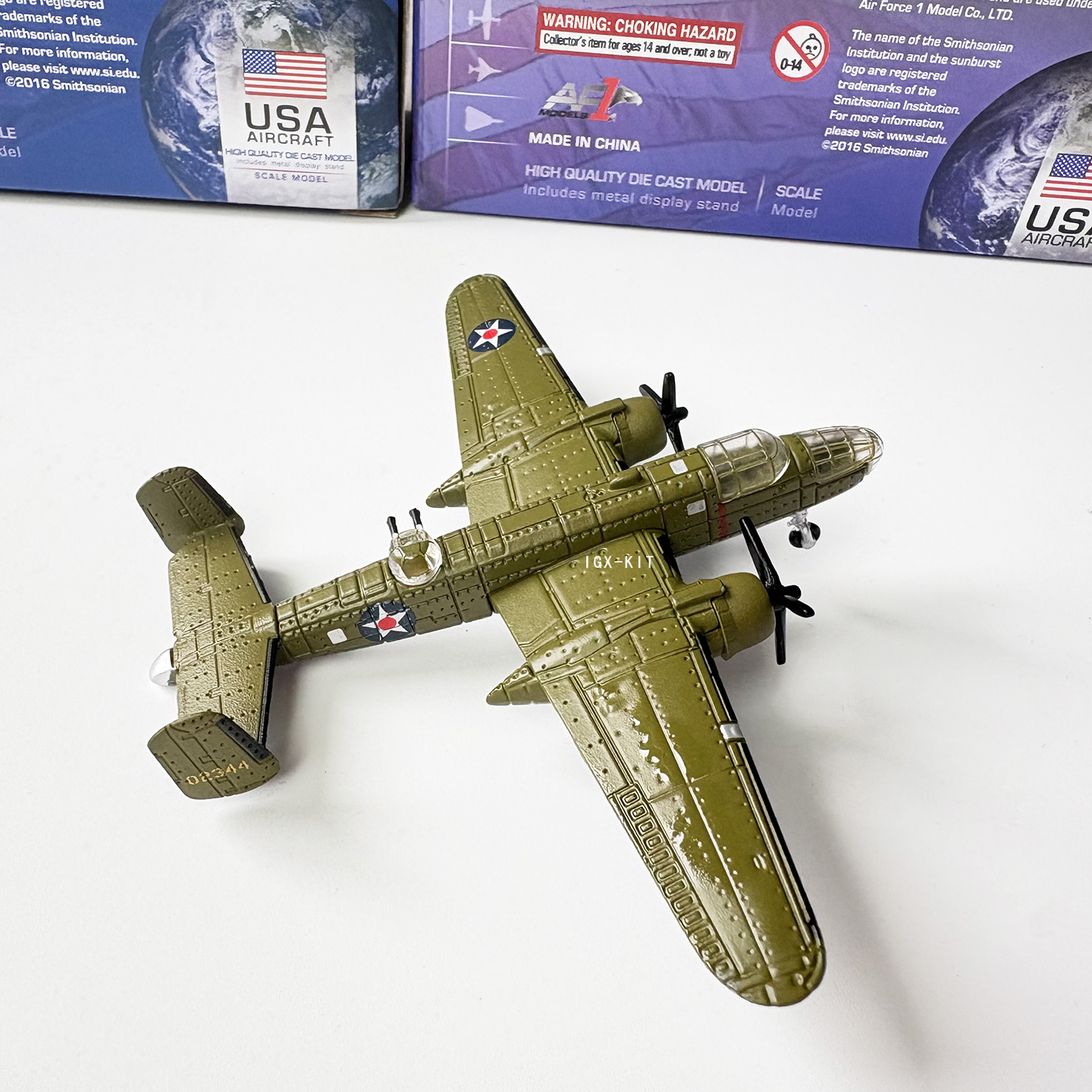 1/200 Scale WWII U.S. B-25 Mit - Model Kit Planes のレビューと価格