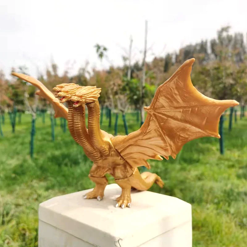 Large size three headed dragon - Model Kit Vs Action Figure のレビューと価格